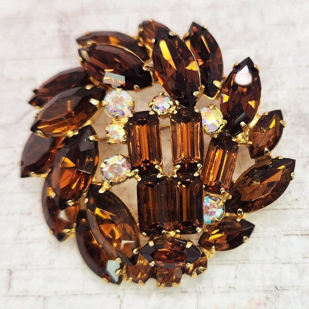 Verified Vintage Juliana Topaz Brown Rhinestone Brooch, DeLizza & Elster